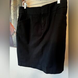 Banana Republic Black Stretch High Waisted Pencil Skirt With Pockets size 8